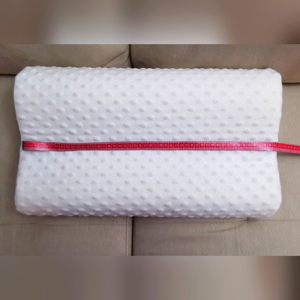NWOT. Pillow and pillow case